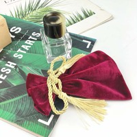 Sacs cadeaux en velours en gros, pochettes en velours rouge bordeaux avec cordon de serrage et pompon, personnalisables avec logo, pour bijoux et petits objets