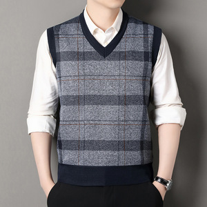 Gilet <span class=keywords><strong>pull</strong></span> sans manches en maille légère à col en V pour homme, coupe classique, essentiels haut de gamme, vente en gros personnalisée - Product Image 2