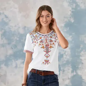 Tops bohèmes brodés de fleurs mexicaines vintage 2025 pour femmes, tunique d'é<span class=keywords><strong>t</strong></span>é et d'automne à manches courtes, style <span class=keywords><strong>bohème</strong></span>, <span class=keywords><strong>t</strong></span>-shirts - Product Image 1