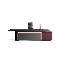 Bureau de direction moderne et écologique avec éclairage LED - Idéal pour le bureau du patron et de la direction.