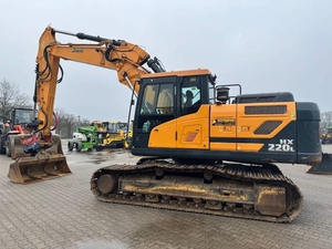 Excavatrice sur chenilles Hyundai HX220L 22 tonnes d'origine fabriquée en Corée pelle sur chenilles HX220L pelle conforme EPA et CE - Product Image 2