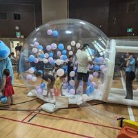 Dôme à bulles transparent en PVC pour l'extérieur, tente à bulles gonflable chauffée avec ballons pour les centres commerciaux et les événements publics