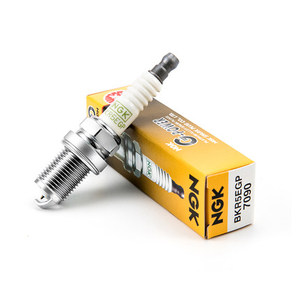 หัวเทียน NGK คุณภาพสูง ขายส่ง ระดับมืออาชีพ OEM 95VW-12405-CA 7090 BKR5EGP ราคาดีที่สุดสำหรับการใช้งานทั่วไป ขายดี - Product Image 4