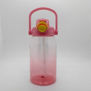 Botella de Agua de Plástico de 1300 ml con Pajita para Uso en Exteriores, Bebida Directa, a Prueba de Fugas y Ecológica - Product Image 6