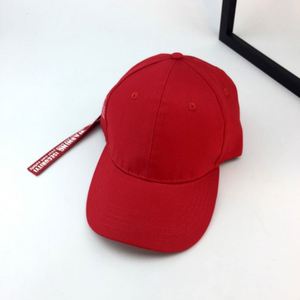 Casquette de baseball à visière plate personnalisable avec logo brodé et fermeture snapback à longue sangle - Product Image 5