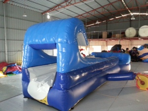 Toboggan aquatique gonflable en PVC pour enfants - Marque Spring Empire, capacité 100-500 kg, 5-10 passagers, usage résidentiel et scolaire, extérieur/intérieur - Product Image 4