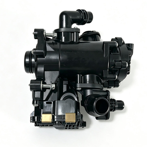 OE 11538631943 Pièces automobiles en gros Système de refroidissement Boîtier de thermostat de liquide de refroidissement du moteur pour BMW X2 F39 X1 F48 Série 2 F44 - Product Image 1