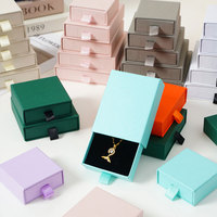 Boîtes d'emballage pour bijoux en carton rembourré avec des matériaux recyclés biodégradables, style tiroir, boîtes cadeaux pour collier, bracelet, bague