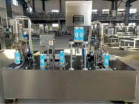 Machine semi-automatique de remplissage et de scellage de cartons de jus et de lait à bas prix avec dispositif d'étanchéité de bouchons