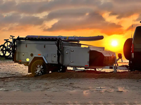 Diskon besar rem listrik 10 inci ringan lipat Off-road Travel kamper Trailer tahan air Top tenda braket fitur Mini