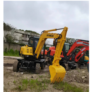 Hot Sale 6 Ton Wheeled Excavator Hyundai R60W-7 Yanmar Engine Mobile <b>Tire</b> Digger for Urban Landscaping and Municipal Works - Product Image 3