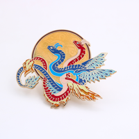 Épingles en émail personnalisées Dragon et Phénix chinois, artisanat en métal émaillé dur, épingles décoratives pour chapeau et revers, badges avec logo personnalisé