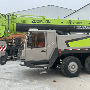 Used <b>Crane</b> 50 Ton Zoomlion ZTC500 Hydraulic Truck <b>Crane</b> Mobile <b>Crane</b> 50ton - Product Image 4