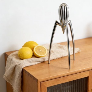 Exprimidor Manual de Cítricos con Forma de Extraterrestre, Exprimidor de Limones de Aleación de Zinc para Decoración de Cocina - Product Image 2
