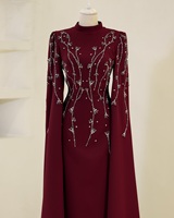 Robe de soirée élégante rouge pour l'Aïd 2026, tempérament perlé, broderie à la main, mode, fête, Ramadan, femmes musulmanes, belle robe de soirée