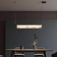Lustre ZeroUNO en Albâtre, Longues Dalles de Marbre Albâtre Naturel, Éclairage LED Doux, Fabricants de Lustres en Albâtre, Lampe d'Hôtel