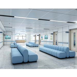 طقم أثاث تجاري من مواد اصلية للأماكن العامة والصالات التجارية مقعد أريكة للاستراحة على المواقف ذات شكل منحني مقسم لأجزاء للأثاث التجاري - Product Image 1