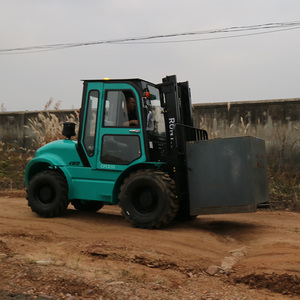 Runtx מפעל רב תכליתי חוות בוץ 3 טון 3.5t 4t 5t 6ton 4wd 4 כונן מחוץ לכביש כל שטח קשה דיזל מלגזה - Product Image 6