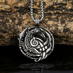 Yunnique – collier avec pendentif corbeau Viking en acier inoxydable pour hommes, bijoux à thème animal, couleur acier, chaîne de 3.0x60CM - Product Image 2