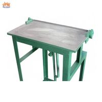 Mesin Lipat Tepi Kulit dengan Pedal, Mesin Pembengkok Tepi Kain yang Dioperasikan dengan Kaki untuk Pembuatan Sepatu, Tas, dan Koper