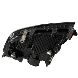 Nouveauté : Ensemble de phares LED d'origine pour BMW Série 5 G30 Année 2022 - Product Image 4