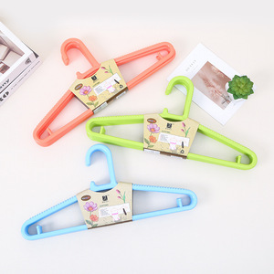 Đa-Chức Năng Non-Slip Liền Mạch Thực Tế Hộ Gia Đình Quần Áo Treo Hỗ Trợ New PP Chất Liệu Nhựa Khô Móc Áo - Product Image 3