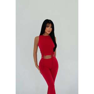 Ensemble de pantalon rouge pour femmes - Product Image 2