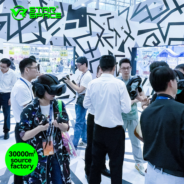 Free Walking Virtual Reality Big Space Simulator 4 6 8 10 Persons Multiplayer Game Shooting Gun Game Vr Arcade Arena