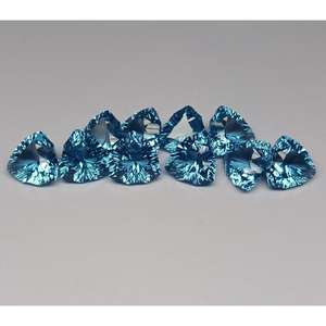 Topaz Azul Sintético de 13 mm, Corte Pera, de Laboratorio, 9.50 Quilates, el Más Popular, Novedad, Superventas, para Joyería - Product Image 2