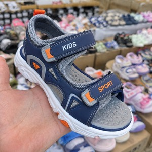 2026 Mode Balles d'occasion de chaussures pour enfants (baskets, sandales, chaussures de basketball de marque) en gros, assortiment mixte - Product Image 6