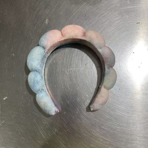 Bandeaux en éponge à bulles en tissu éponge avec logo personnalisé, couleur unie, doux, pour le spa, pour femmes, maquillage, soin <span class=keywords><strong>de</strong></span> <span class=keywords><strong>la</strong></span> peau - Product Image 4