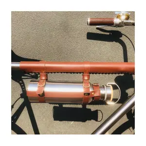 विंटेज बाइक पानी की बोतल कवर चमड़ा सायक्लिंग पेय के साथ स्टेनलेस पानी की बोतल रैक धारक पिंजरे साइकिल सामान