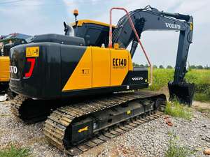 Excavatrice Volvo d'occasion d'origine Excavatrice Volvo 140 sur chenilles d'occasion en bon état et bon marché à vendre - Product Image 3