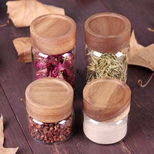 Wholesale borosilicate airtight glass storage jar with acacia screw lid