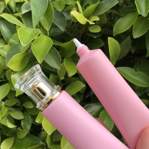 أفضل برايمر للوجه غير لامع للبشرة الجافة من شركة تصنيع المعدات الأصلية قاعدة مكياج وردية برايمر سائل مع علامة تجارية مخصصة لمكياج برايمر مسامي شخصي - Product Image 3