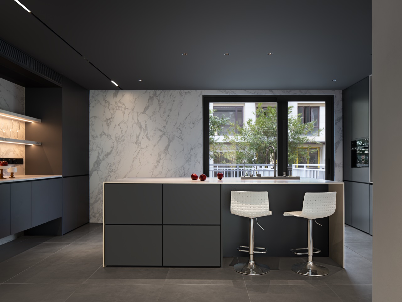 Mueble de cocina negro