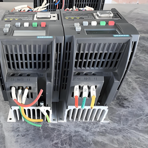 SINAMICS V20 400V 0.25kW <span class=keywords><strong>VFD</strong></span> CE UL承認防紙農業および工業用機械用試運転 - Product Image 4