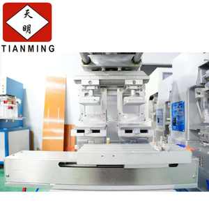 Semi-automatic two color pad printing with shuttle - Product Image 4