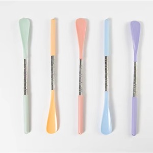 1Pcs Stainless Steel Shoehorn Lazy Shoe Helper Easy Quick on or Off Wear Metal Lifter Shoes Unisex - Product Image 5
