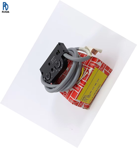 082B3301 082B 3301 Contrôleur d'automatisation programmable Module de contrôle d'automatisation industrielle - Product Image 1
