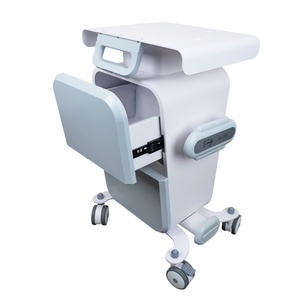 Appareil de beauté facial portable pour l'hydrodermabrasion, le peeling à l'eau et le jet d'oxygène pour la régénération de la peau - Product Image 6
