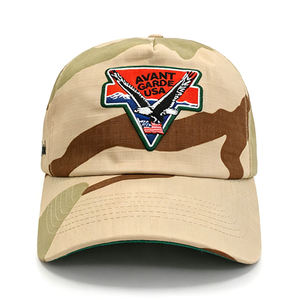Gorra de Béisbol Estilo Trucker con Camuflaje Desértico, Parche Tejido de Águila Personalizado, Gorra Bordada Tipo Dad Hat, Ajustable, Deportiva, para Hombre - Product Image 1