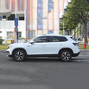 รถยนต์ Volkswagen Tayron L R Line 300 <span class=keywords><strong>Tsi</strong></span> 5 ที่นั่ง SUV ขนาดกลาง คุณภาพดี ราคาคุ้มค่า เหมาะสำหรับผู้ใหญ่ ไมล์น้อย รุ่นปี 2023 - Product Image 4