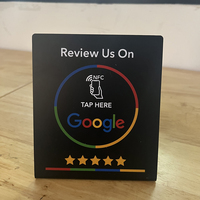 Support de table personnalisé en acrylique PVC NFC Modèle ISO Interface de communication RFID 13.56MHz pour Google Review Support de menu NFC Code QR