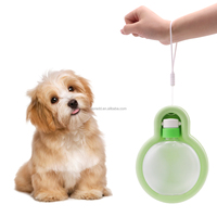 Distributeur d'eau anti-débordement sans BPA pour utilisation en cage pour petits animaux avec forme arrondie pour chiens, chats, lapins et autres animaux de compagnie