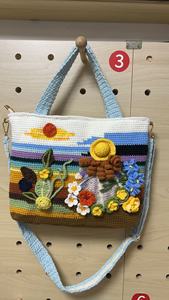 Sac à bandoulière en crochet fait main, motif floral, sac fourre-tout tricoté pour cadeau et occasions spéciales - Product Image 2