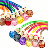 Bouteille diffuseur de parfum pour voiture, flacon vide en verre pour huiles essentielles, accessoires auto, pendentif de voiture, flacon séparé