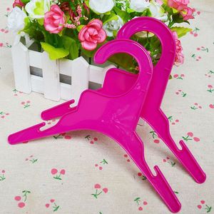 Colgador de plástico rosa para mascotas, organizador de ropa para perros, accesorio bonito con gancho rectangular - Product Image 4