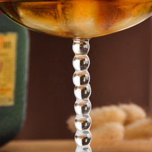 Copas de Vino de Vidrio Borosilicato de Alta Calidad Samyo de 480 ml, Copas de Ginebra y Tónica con Tallo Decorado con Cuentas - Product Image 4
