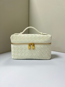 Bolso de Mano Tejido de Lujo 2026, Diseño de Guangzhou, Venta al Por Mayor, Nuevo, Mini Bolso con Correa de Hombro Desmontable para Mujer - Product Image 4